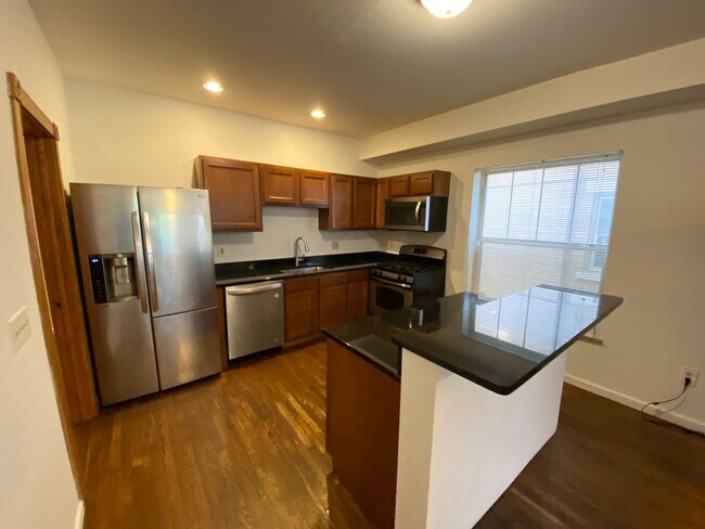 64-66 E 17th Ave
