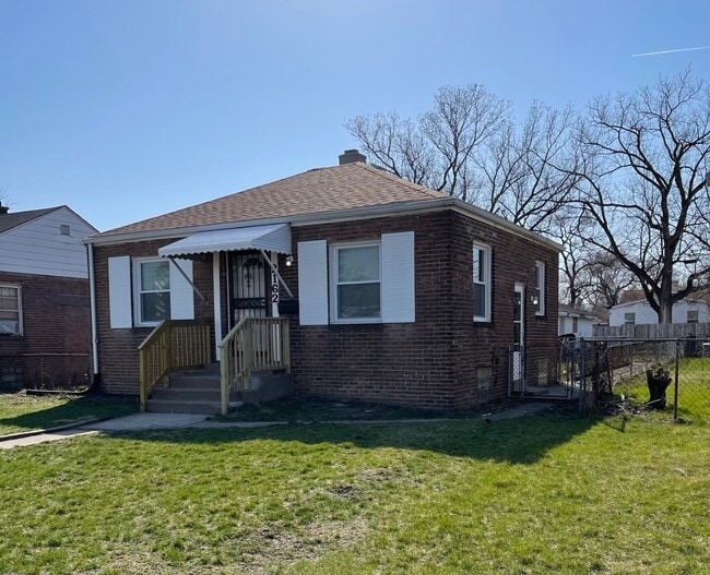 Photo - 2162 Vermont St