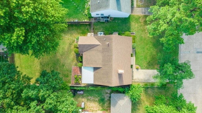 Photo - Great TU location9th & Yale!