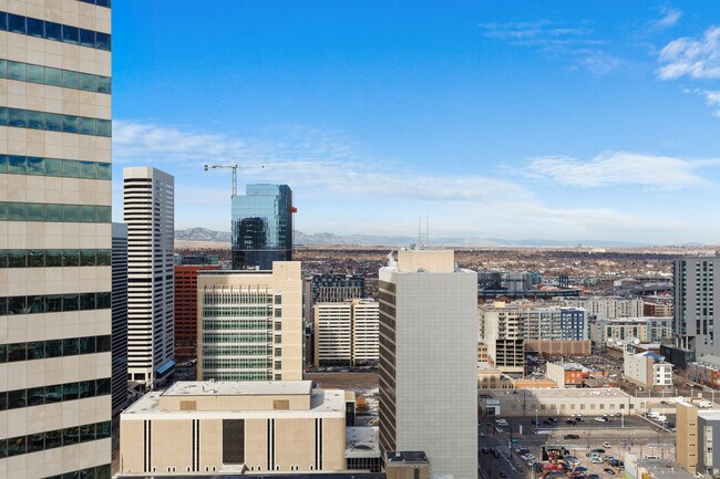 Photo - 2001 Lincoln St Unit 2412