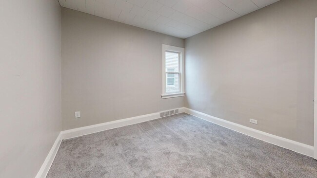 Photo - 3975 W.23rd Unidad DOWN