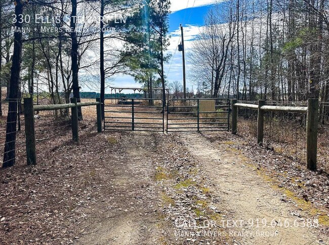 Photo - 330 Ellis Stewart Ln