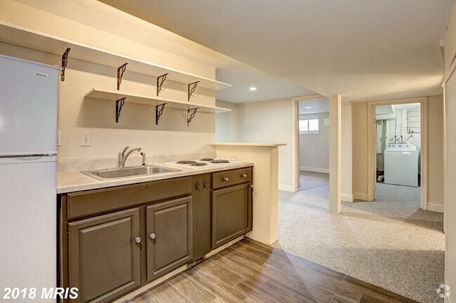 Building Photo - 534 Irving St NW Rental
