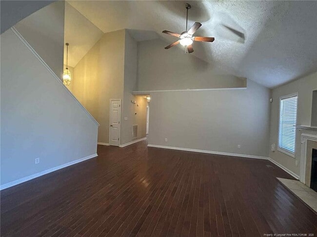 Photo - 5918 Lillytrotter Dr