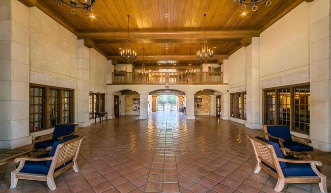 Lobby - 955 Registry Boulevard 228 Unit 228