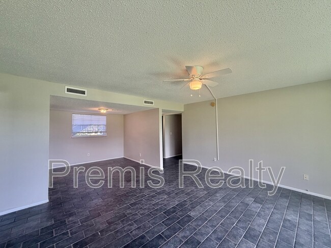 Photo - 200 Country Club Dr Unit 104 - 1