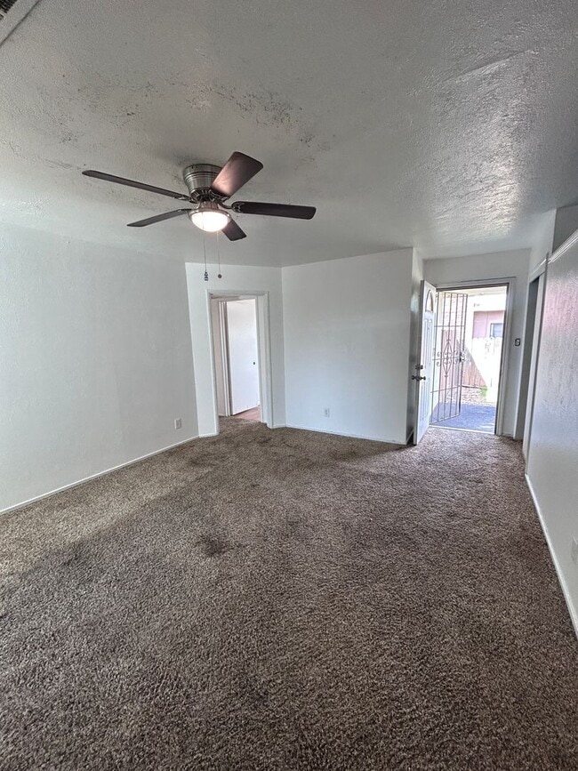 Photo - Move in Ready in North Hanford Central air/heat, lawn service included