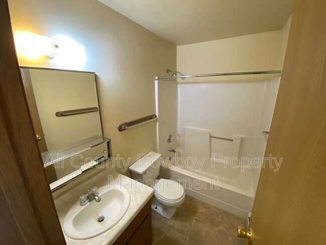 Photo - 3322 Joanna Brunner St Unidad Apt A4