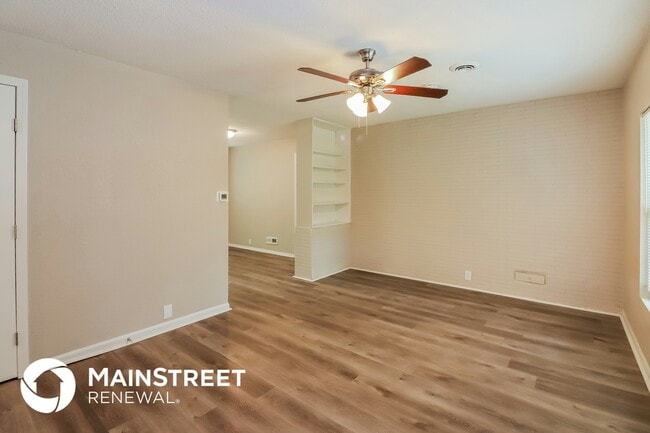 Photo - 10926 Bristol Terrace