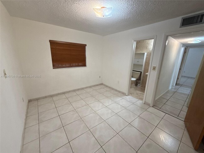 Photo - 4315 SW 69th Ave