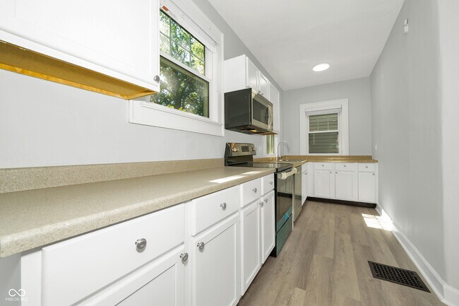 Photo - 3343 Carrollton Ave