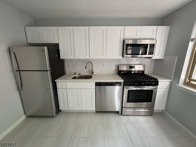 Photo - 48 Southgate Rd