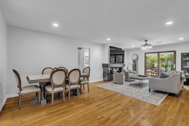 Photo - 801 N 3rd St