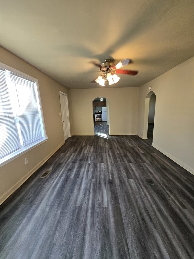 Charming 3 Bedroom in Rossville