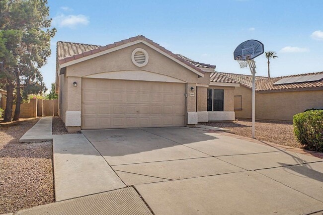 Photo - 15994 N 135th Dr