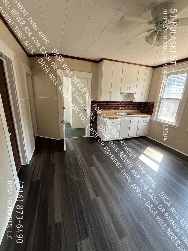 Photo - 51 Pulaski St Unidad Upper