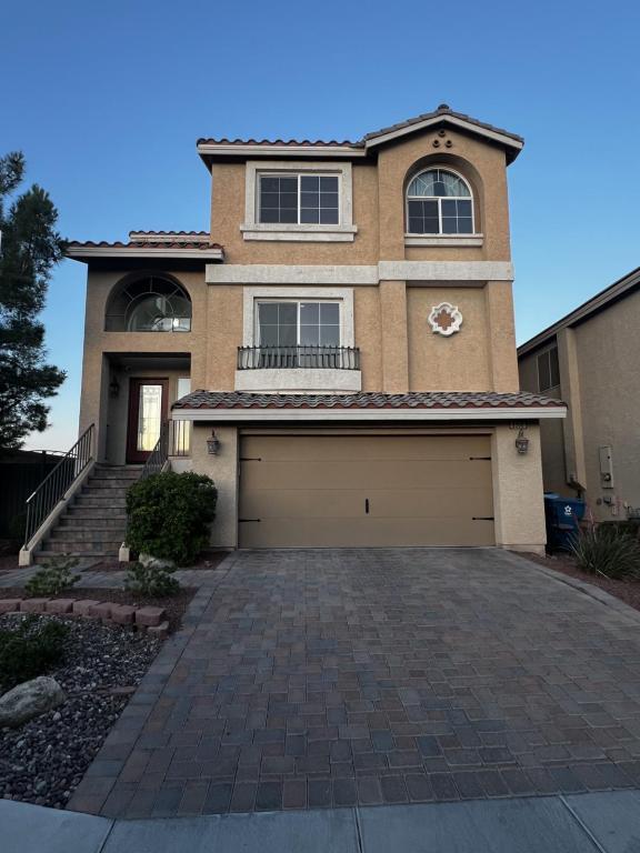 Photo - 8508 S Yellow Hawk Way House
