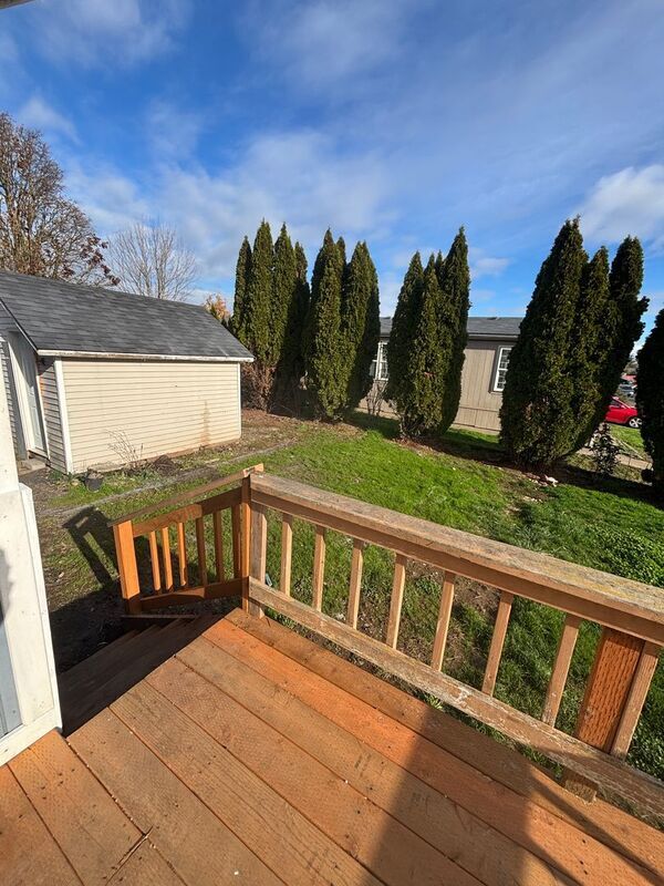 Photo - 301 Archie St