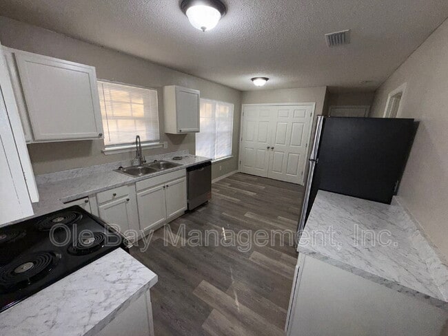 Photo - 3424 Fairfield Rd