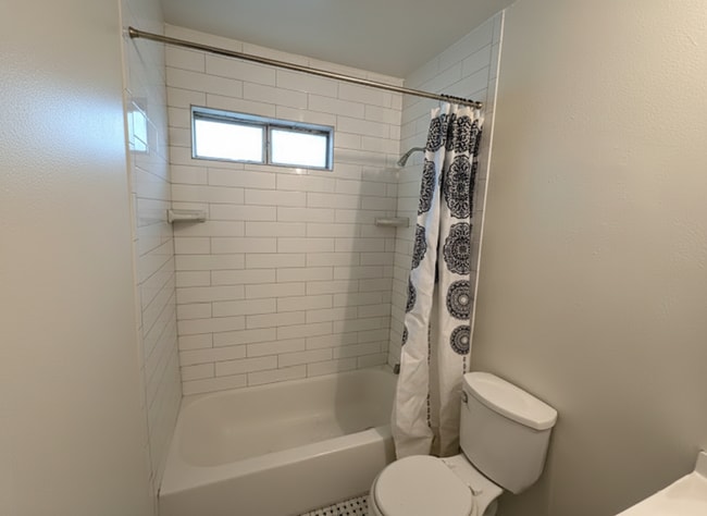 Photo - 311 Griswold Ave Unidad 311 #C