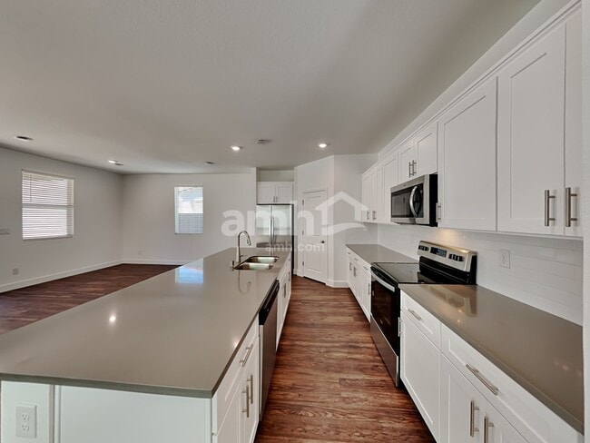 Photo - 9139 Liberty Cap Ct