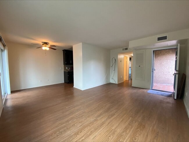 Photo - DOUBLE Car Garage! Balcony! Walkable to Restaurants! Unit 4138 Udall St