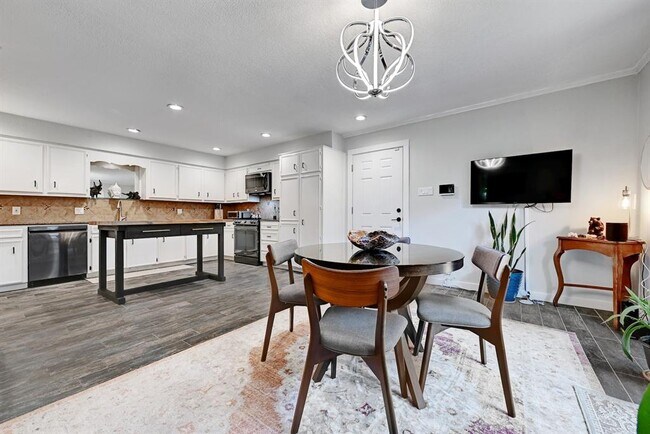 Photo - 11133 Pinehurst Dr Unit C