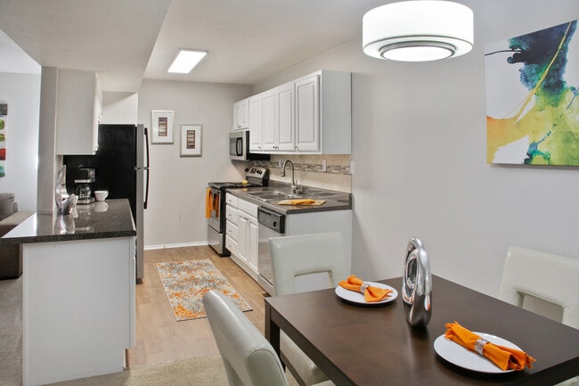 Building Photo - Acasa Crestview at Cordova