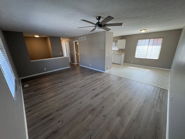 Photo - 1708 S 6th St Unit #1