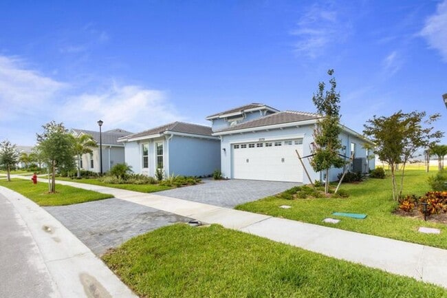 Photo - 5579 Liberty Ln