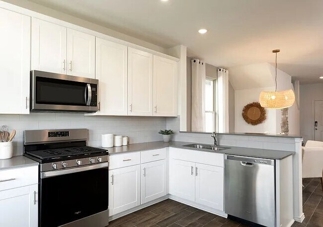 Photo - 313 Redonda Dr