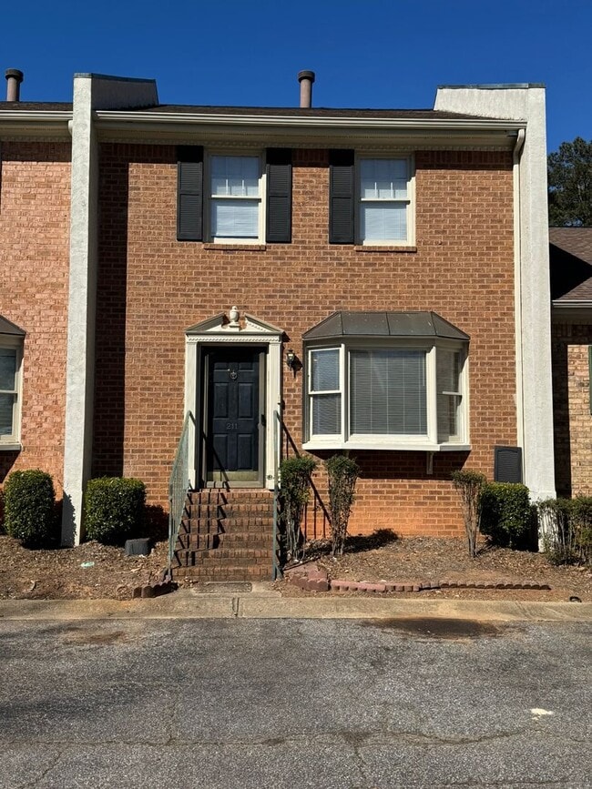 Photo - Townhome Available @ Sweetwater Condos!