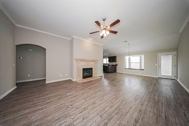 Photo - 9423 Peachtree Ln