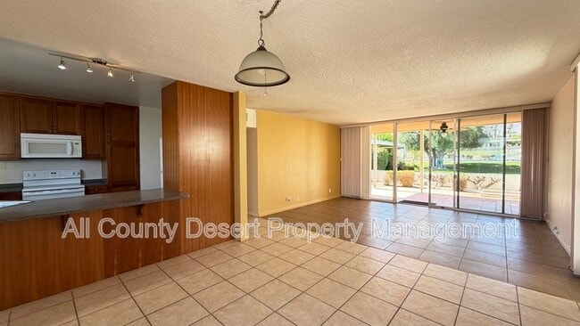 Photo - 46133 CA-74 Unit 119