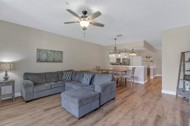 Photo - 6000 Kipling Ct Unidad 103