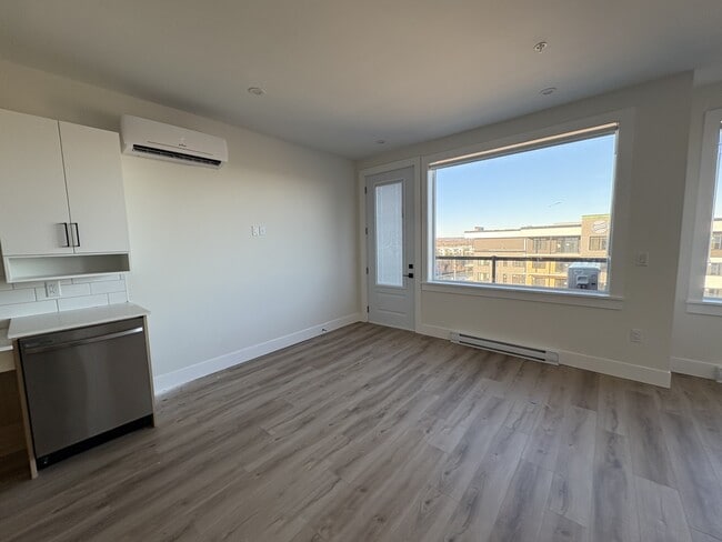 Photo - 1035 Melanson Rd Unit 609