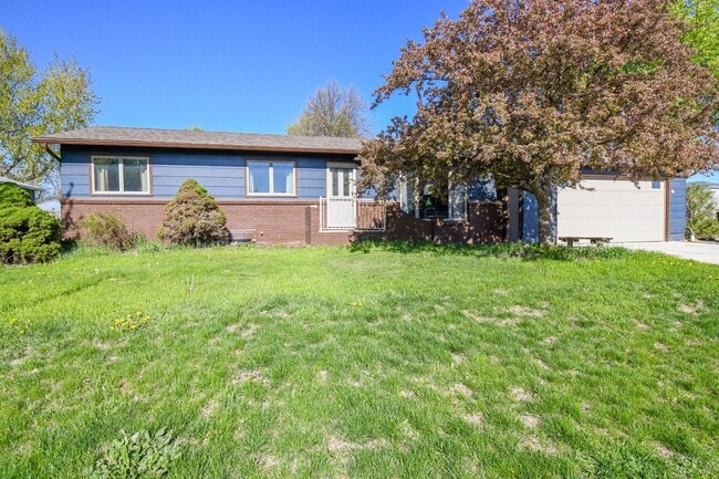 Photo - 103 Perry Ln