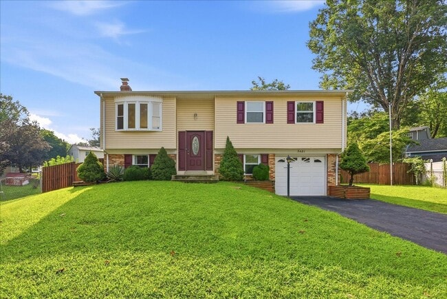 Building Photo - 5481 Saddler Ln