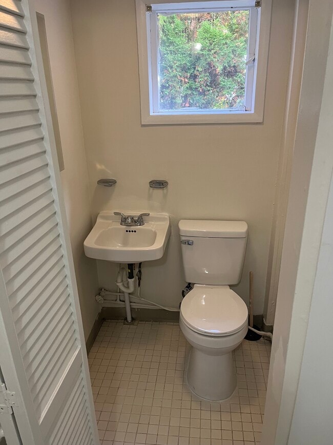 Photo - 1206 S 23rd St Unidad 1ST FLOOR NORTH