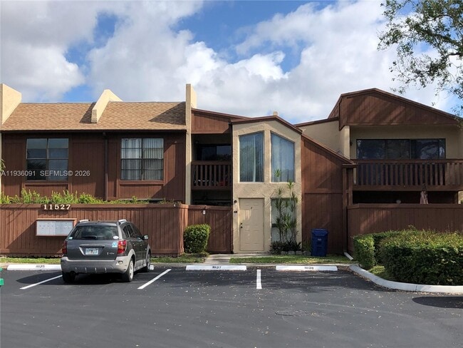 Photo - 11527 SW 64th St Unit #F