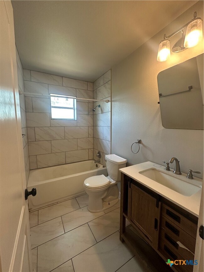 Photo - 19221 San Marcos Hwy