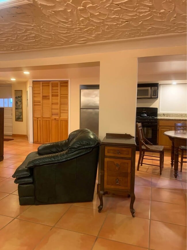 Photo - 6214 Langston Blvd Unit Joe Colley