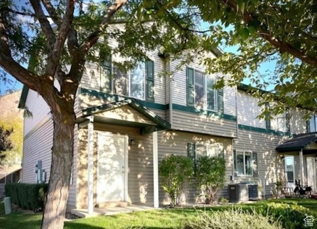 Building Photo - 819 E 760 N Rental