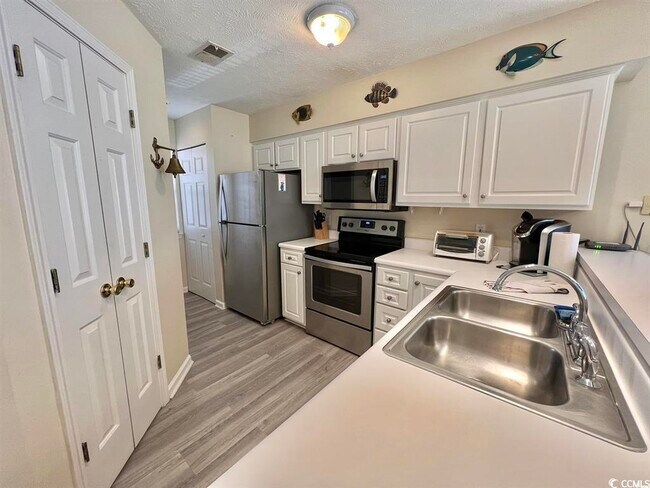 Photo - 617 Waterway Village Blvd