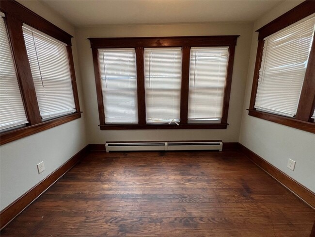 Photo - 50 Crocker Ave