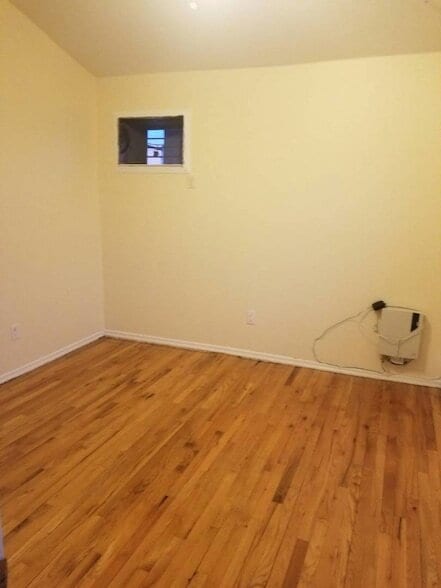 Photo - 120-10 15th Ave
