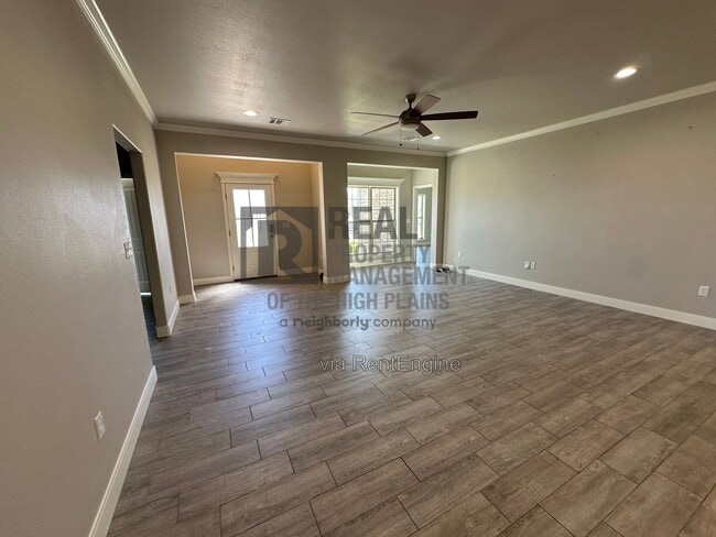 Photo - 7604 Crestline Dr