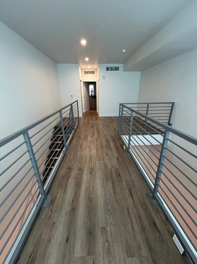 301 D Apartments