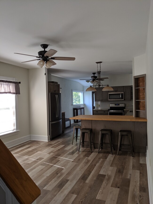 Photo - 4 Main St Townhome