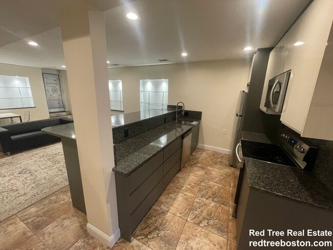 Photo - 25 Saint Marys Ct Unidad 3